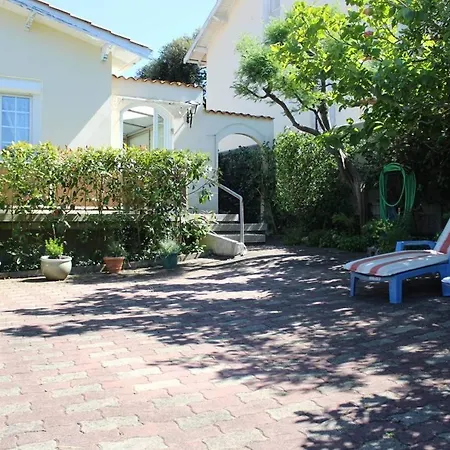 Maison 3 Pièces 5 Couchages Trojan Les Bains Sto000-045 Saint-Trojan-les-Bains