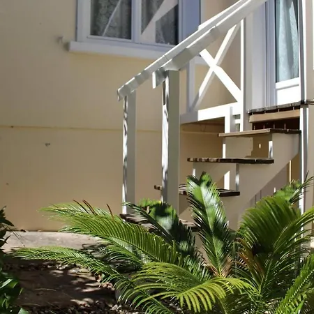 Maison 3 Pièces 5 Couchages Trojan Les Bains Sto000-045 Villa