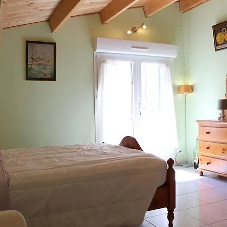 Maison 3 Pieces 5 Couchages Trojan Les Bains Sto000-045 Willa *