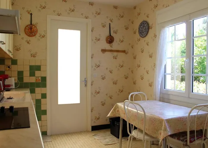 Maison 3 Pièces 5 Couchages Trojan Les Bains Sto000-045 *